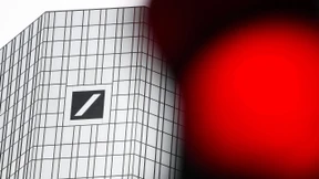 Deutsche-Bank-Aktie fällt unter 5 Euro