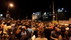 Tausende demonstrieren gegen Abschaltung