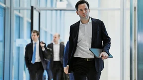 Der Kanzler bittet: Vertraut der SPD