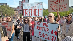 Störfeuer bei Etatberatungen