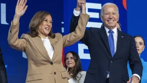 Kamala Harris mit Überraschungsauftritt