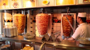 Verbietet das EU-Parlament Phosphate im Döner?