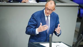 Merz fordert Schwesig zum Rücktritt auf