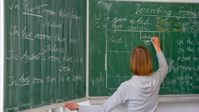 Wie viele befristete Verträge hintereinander sind erlaubt?