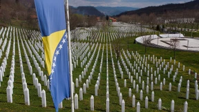 Über Griechen, Serben und Gott