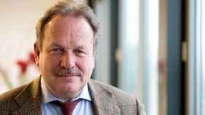 Gewerkschaften streiten über Mindestlohnhöhe  