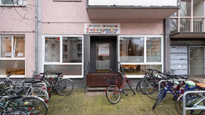 Fragen zu „Dostluk“