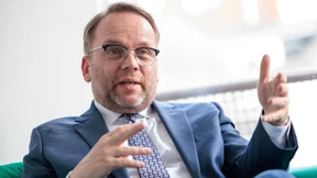 Gremmels wieder Letzter in Ministerranking