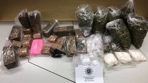 Polizei nimmt Drogenbande fest