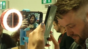 K.I. überholt Smartphones