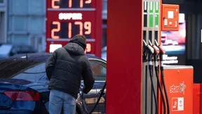 Bürger arbeiten weniger für Sprit als in früheren Krisen