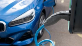 Elektro-Auto oder Benziner – was ist billiger?
