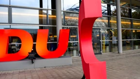 Greenpeace bringt CDU ein C zurück