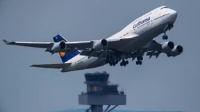 Flugpassagieren drohen Ausfälle und Verspätungen