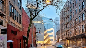 Ein neues Paar an der Bowery