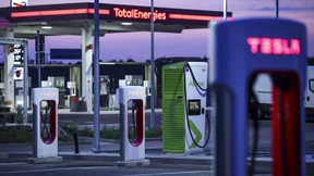 Ausbau der Ladesäulen an Raststätten verzögert sich