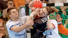 Nur der erste Anzug passt