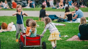 Wir feiern den Sommer zu Hause