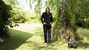 Die Poetin der Freiheit will selbst frei sein