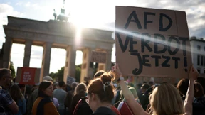 Ideologien bekämpft man anders