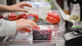 Wenn das Handy vor Glassplittern im Kompott warnt