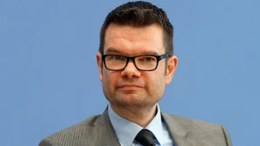 Wer Informationen bunkert, sperrt die Demokratie aus