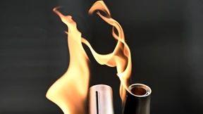 Olympisches Feuer auf dem Weg nach Paris