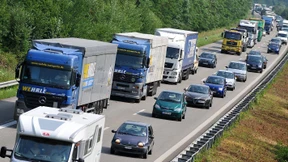 Kein Mindestlohn für ausländische Lkw-Fahrer