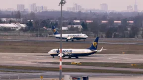Flugzeugfenster bricht – Ryanair-Maschine kehrt um