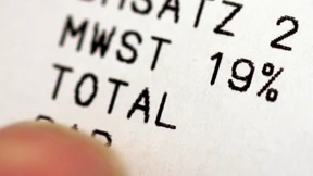 Der lange Weg der Steuersenkung zum Verbraucher 