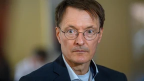 Streit über kostenlose Schnelltests vertagt