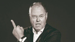 Peer Steinbrück und der Stinkefinger