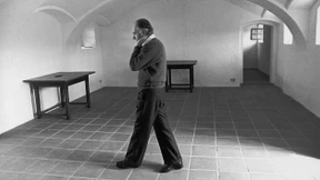 Sei still, der Bernhard spricht!