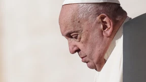 „Habemus Platz 1“: MSV Duisburg löscht Papst-Post