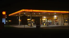 Gehen an der Tankstelle bald die Lichter aus?