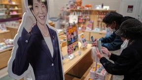 Mit Popstar-Image zu Neuwahlen