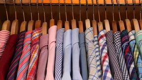 Geringfügig mehr Arbeitslose - Preisauftrieb gedämpft