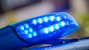 Daumenstück mit Machete abgetrennt - 13-Jährige im Verdacht