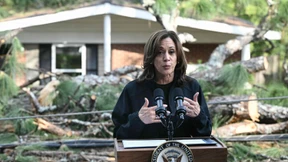 Biden und Harris besuchen Katastrophengebiete