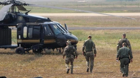 Scharfschützen töten mutmaßlichen Doppelmörder und befreien Geisel