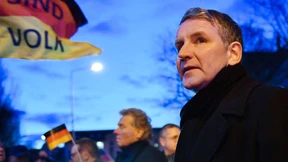 Im Kampf gegen die Brandstifter