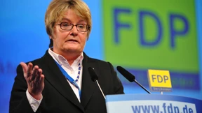 Hessens Kultusministerin Henzler tritt zurück