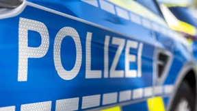 Offenbar Mutter als Geisel genommen – Polizei erschießt Angreifer