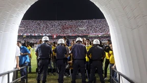 Finale abgebrochen - Spieler mit Waffen bedroht