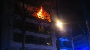 Ein Toter bei Wohnungsbrand – A661 am Abend in beide Richtungen gesperrt