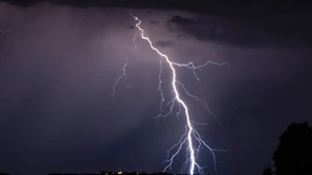 Wie verhalte ich mich richtig bei Gewitter?