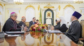 Die eigentümliche Friedensinitiative des Vatikans