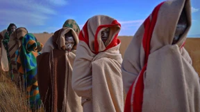 Grausame Mutprobe in den Bergen 