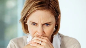 Nicht alle mögen’s heiß: Was hilft in der Menopause?