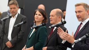 Ampel-Parteien wollen Koalitionsvertrag um 15 Uhr vorstellen